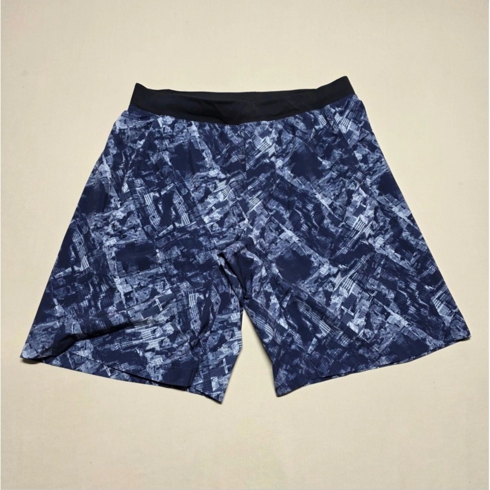 Lululemon Men XL Graphics Print Athletic Hybrid Shorts Navy Blue Linerless